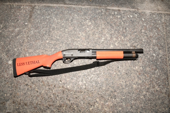 Figure 2 – Fusil à pompe 870 de calibre 12 à létalité atténuée