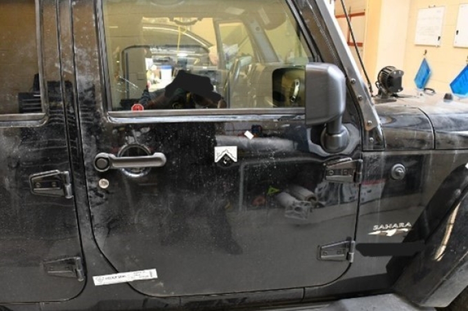 Figure 3 – Passenger side front door of the Jeep