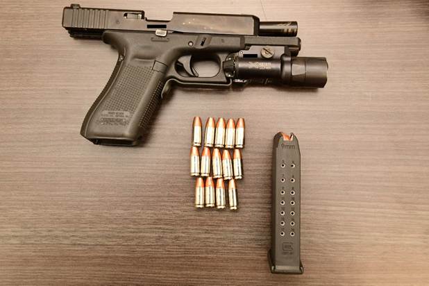 Figure 1 - The SO’s firearm and magazine