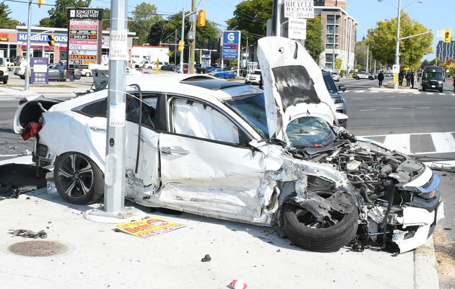 Image 1 — Honda Civic conduite par le plaignant